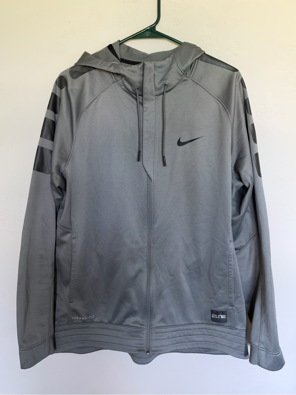 Nike Men’s Gray Therma-FIT Full-Zip Hooded Jacket with Black Swoosh